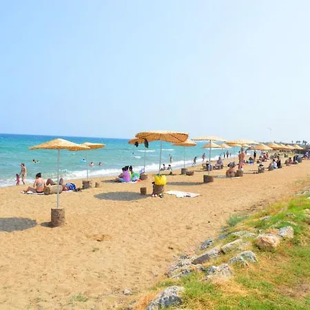 דירה Studio In Cyprus Perivolia tou Trikomou